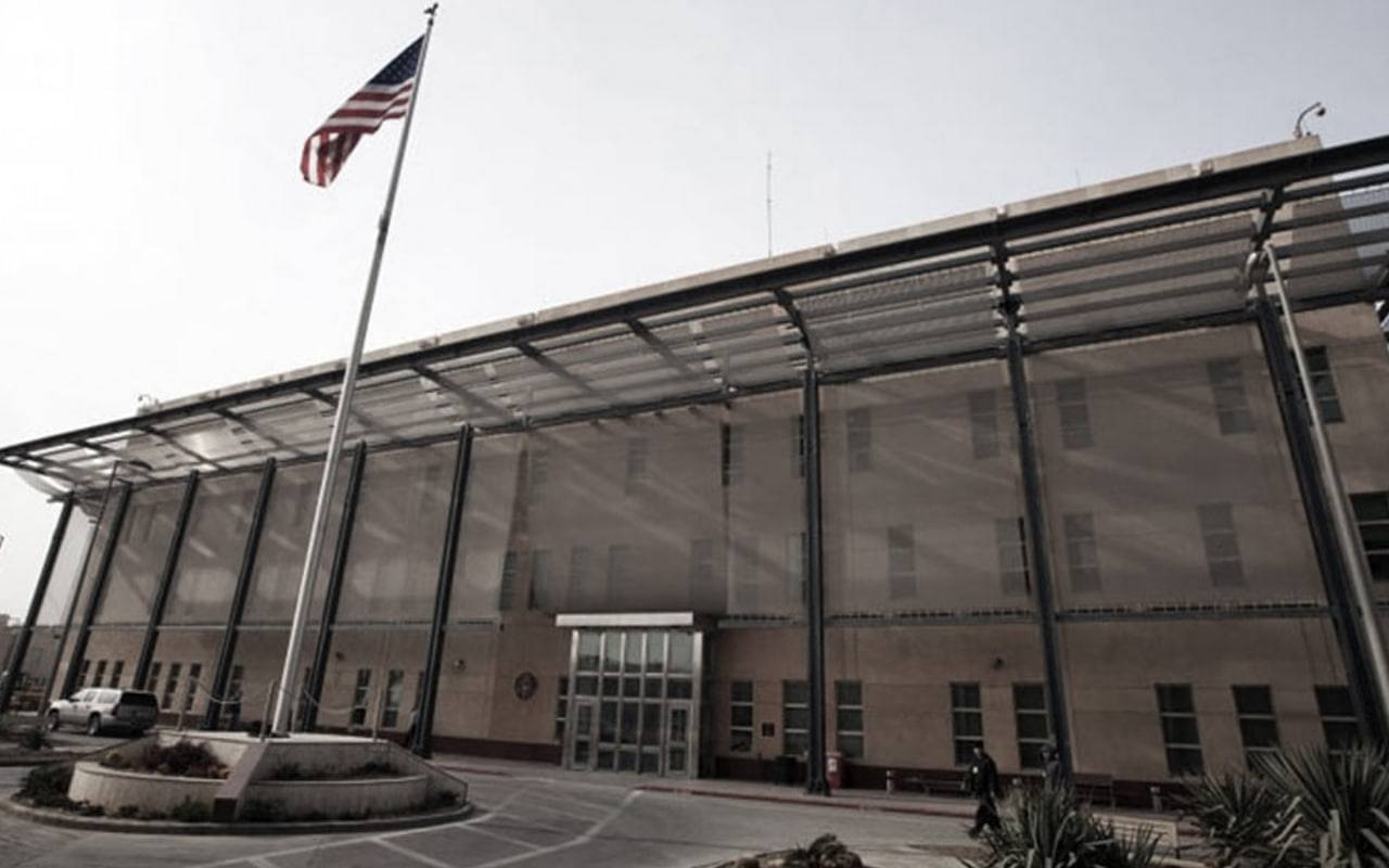 دوای ١٤ ساڵ کونسوڵخانەی ئەمەریکا لە هەولێر چۆڵ دەکرێت