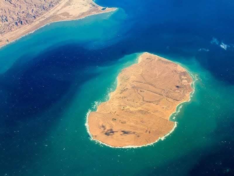 دوورگەی خارگ؛ شادەماری ئابووریی ئێران لەژێر هەڕەشەی داگیرکاریی ئەمەریکا و ئیسرائیل