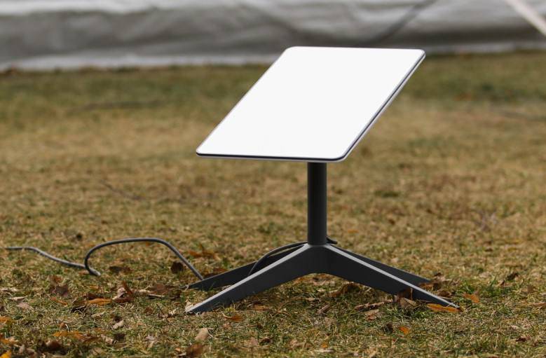 ستارلینک؛ تاکە پەنجەرەی ئێرانییەکان بەڕووی دونیادا